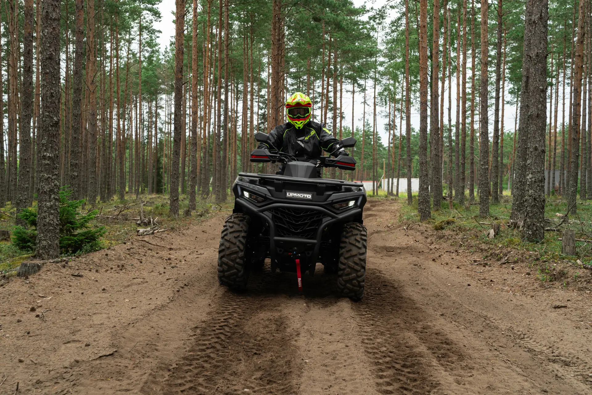 UPMOTO TCROSSER metsäpolulla